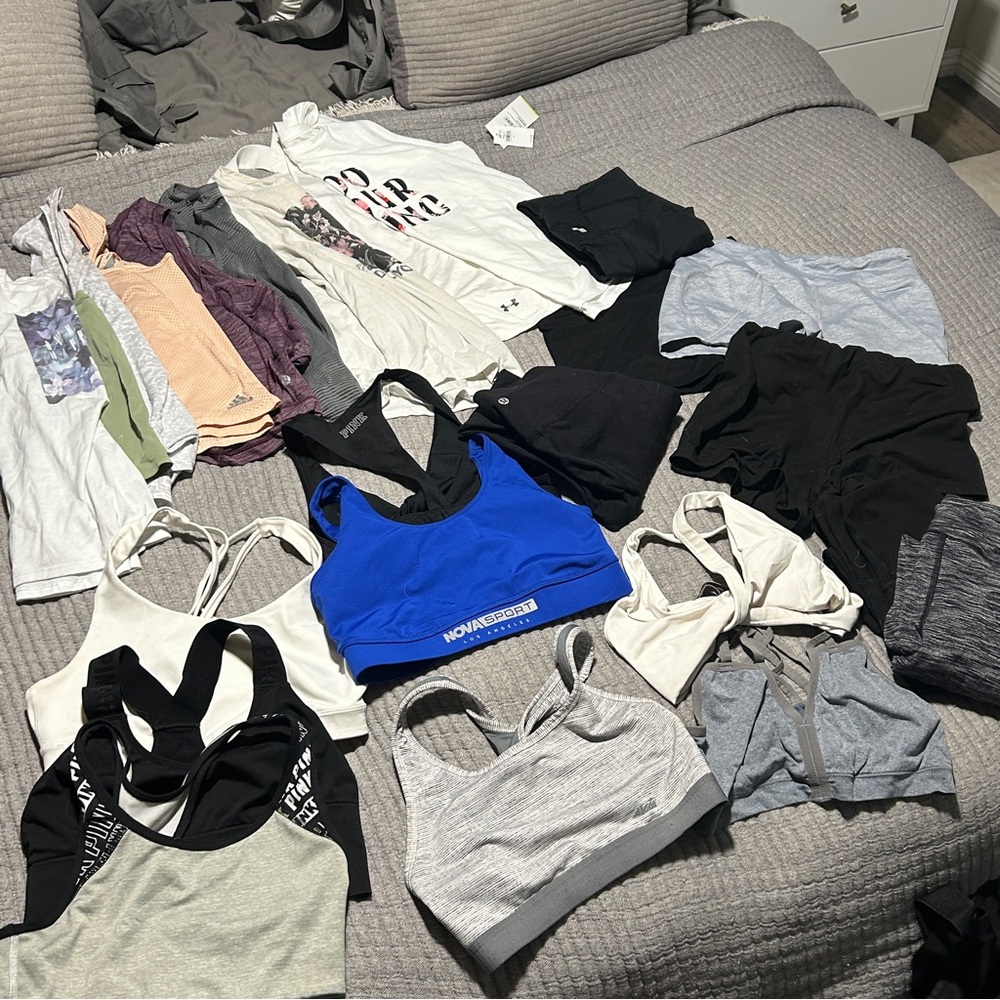 Huge 24 Piece Workout Bundle - image 1